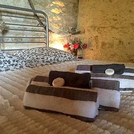 Des Papillons D'hotes Bed & Breakfast *