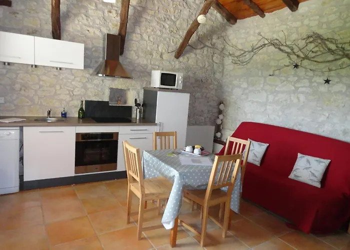 Des Papillons D'hotes Bed & Breakfast